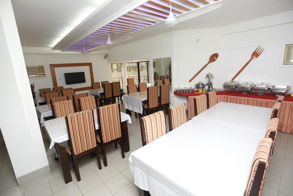 Nagar Valley Hotel Ltd. ธากา ภายนอก รูปภาพ