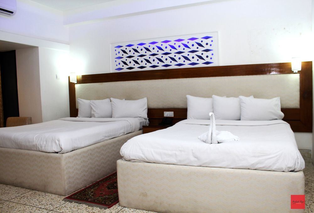 Nagar Valley Hotel Ltd. ธากา ภายนอก รูปภาพ