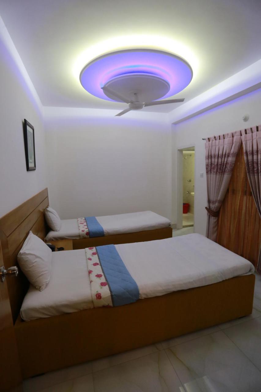 Nagar Valley Hotel Ltd. ธากา ภายนอก รูปภาพ